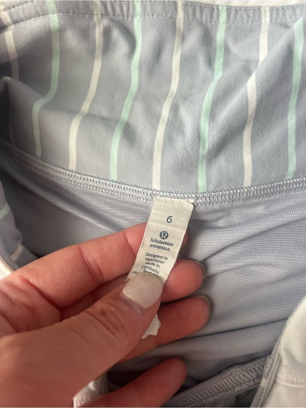 Lululemon Active Women's Printed Running Shorts - White & Pastel Multi